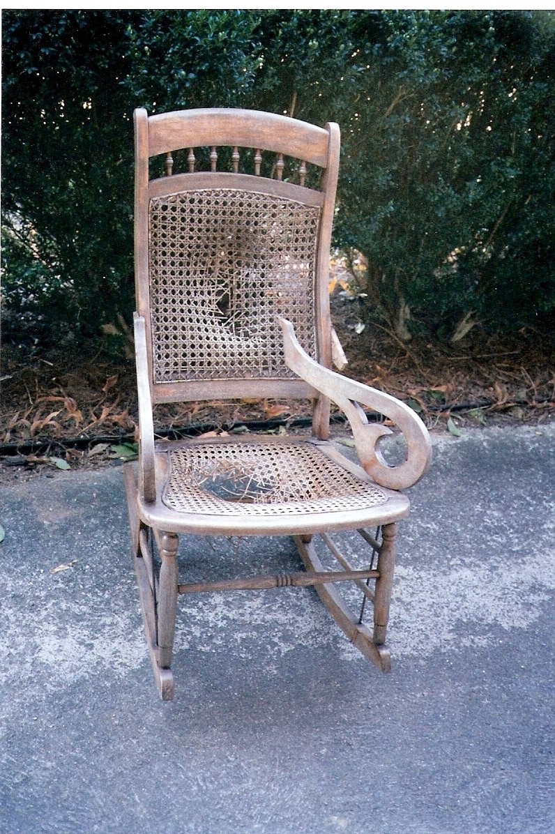 A
              wonderful chair with a broken seat